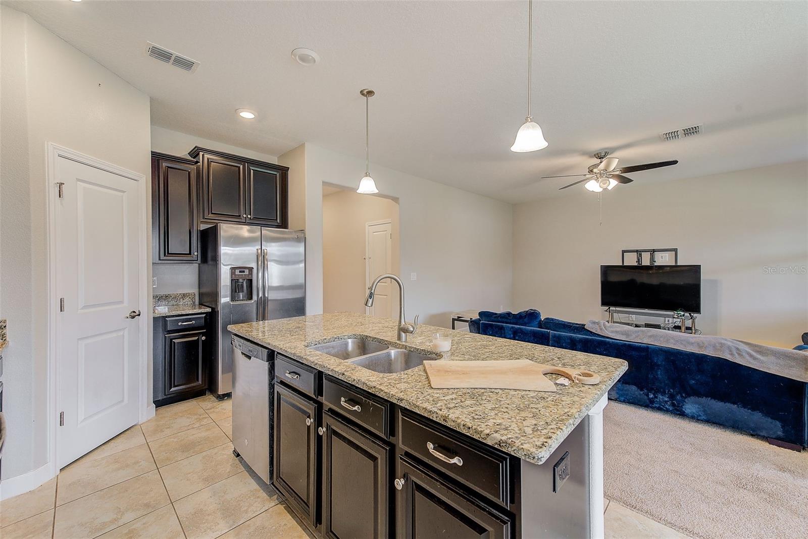 8121 SEQUESTER LOOP, LAND O LAKES, FL, 34637