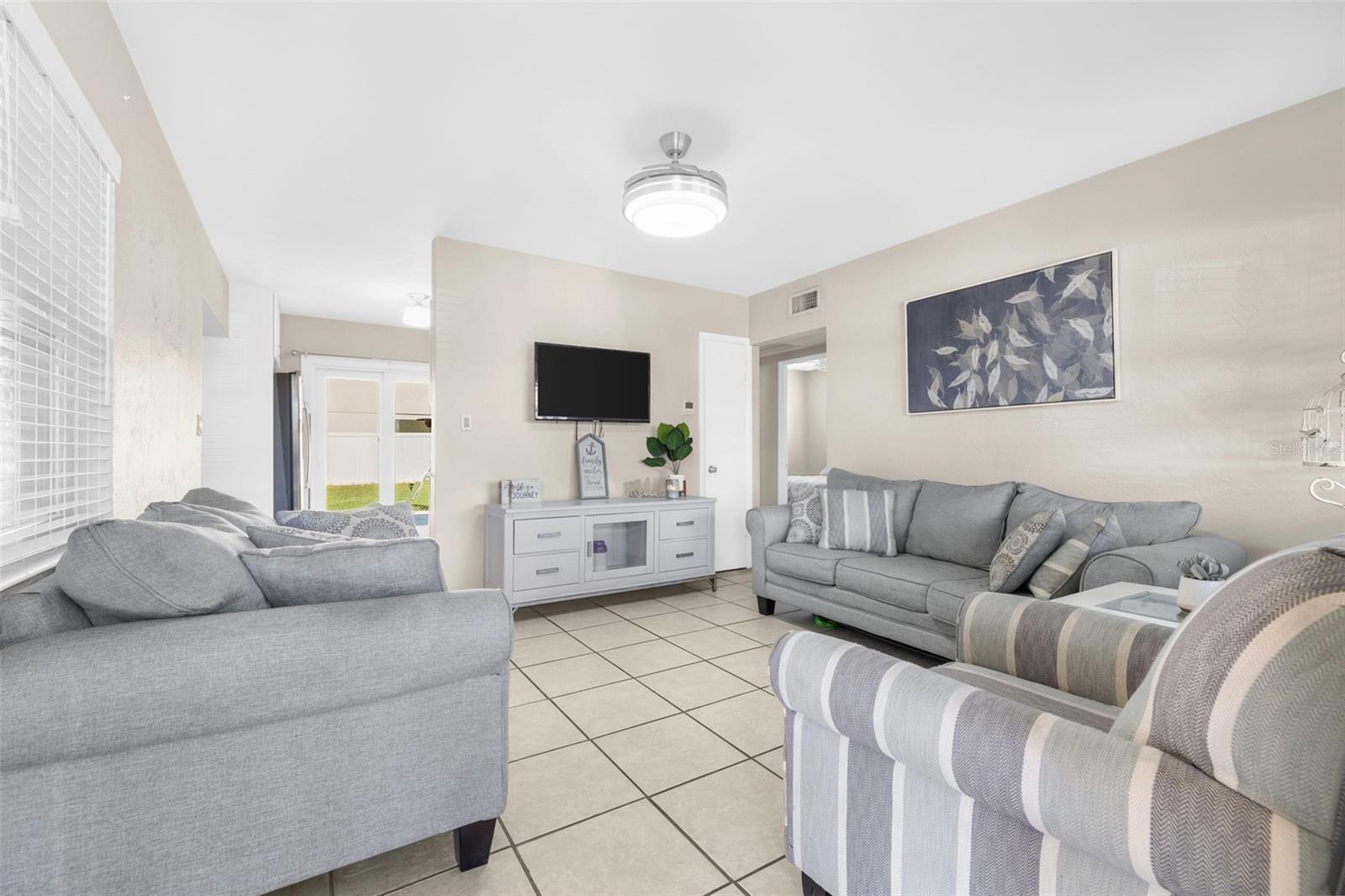 10815 57TH AVE N, SEMINOLE, FL, 33772