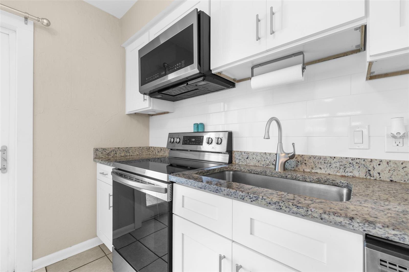 10815 57TH AVE N, SEMINOLE, FL, 33772