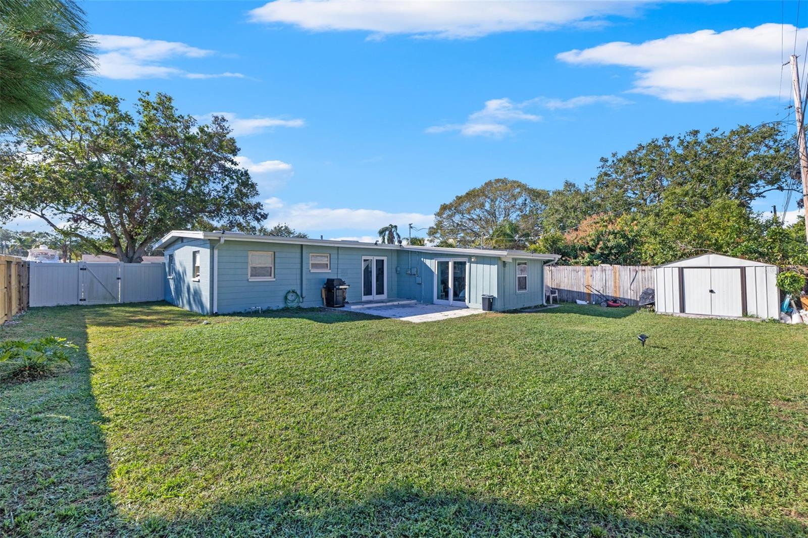 10815 57TH AVE N, SEMINOLE, FL, 33772