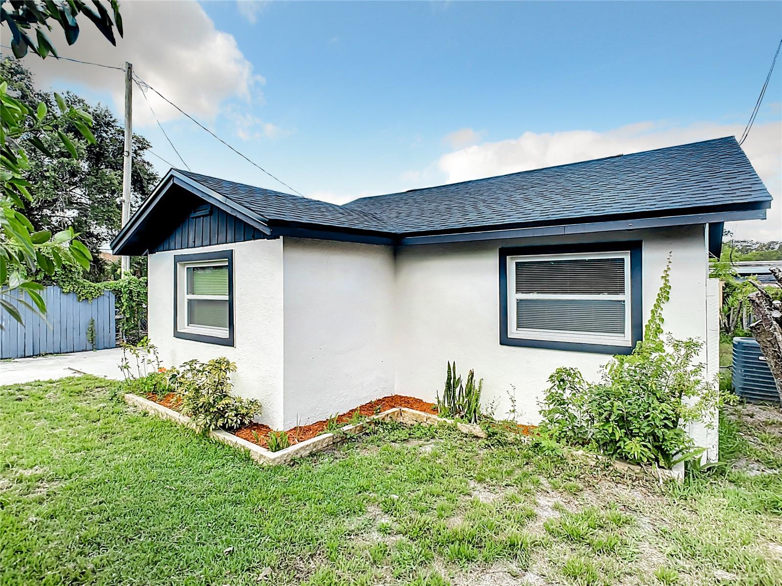 736 N SEGRAVE ST, DAYTONA BEACH, FL, 32114