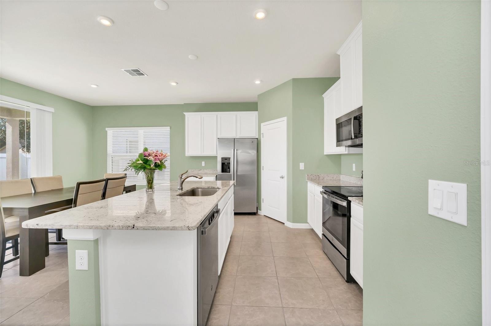 3012 SLOUGH CREEK DR, KISSIMMEE, FL, 34744