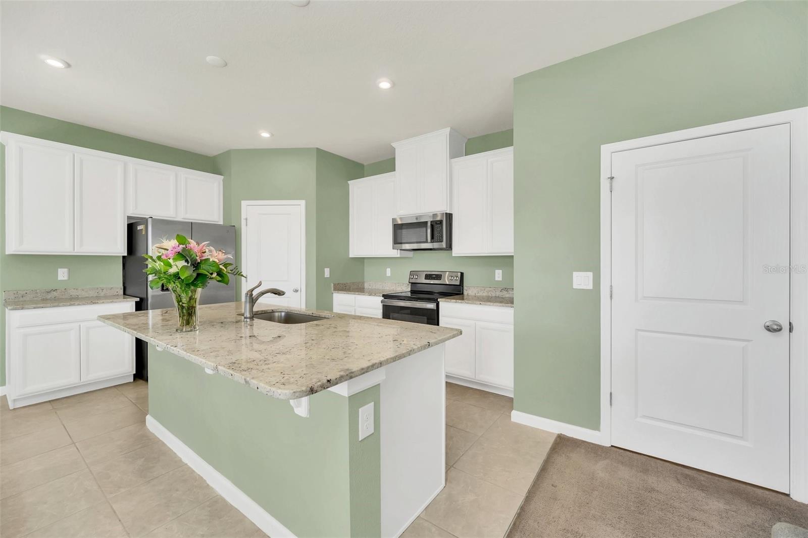 3012 SLOUGH CREEK DR, KISSIMMEE, FL, 34744