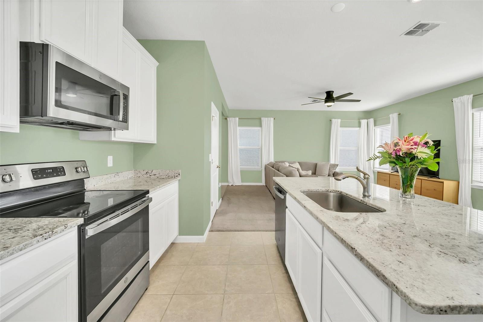 3012 SLOUGH CREEK DR, KISSIMMEE, FL, 34744