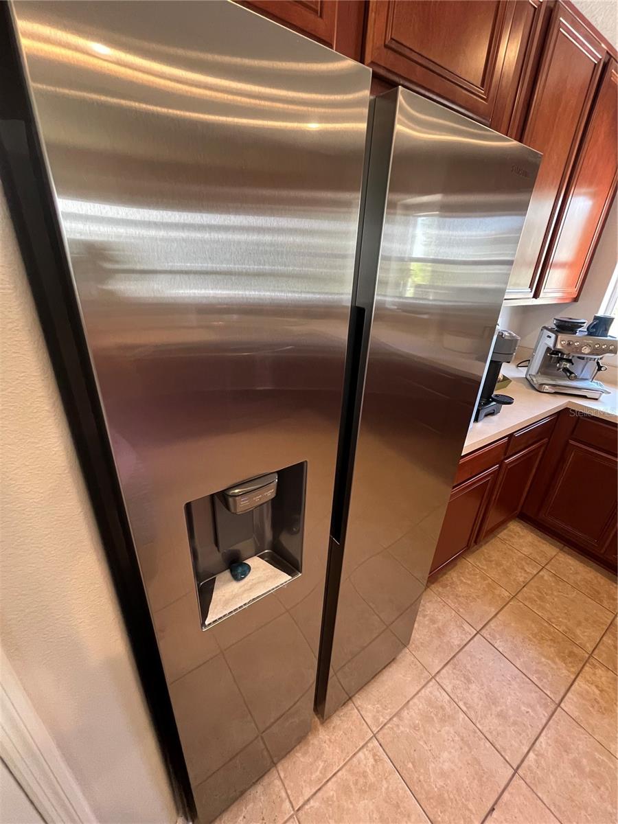 520 WHEATON TRENT PL, TAMPA, FL, 33619