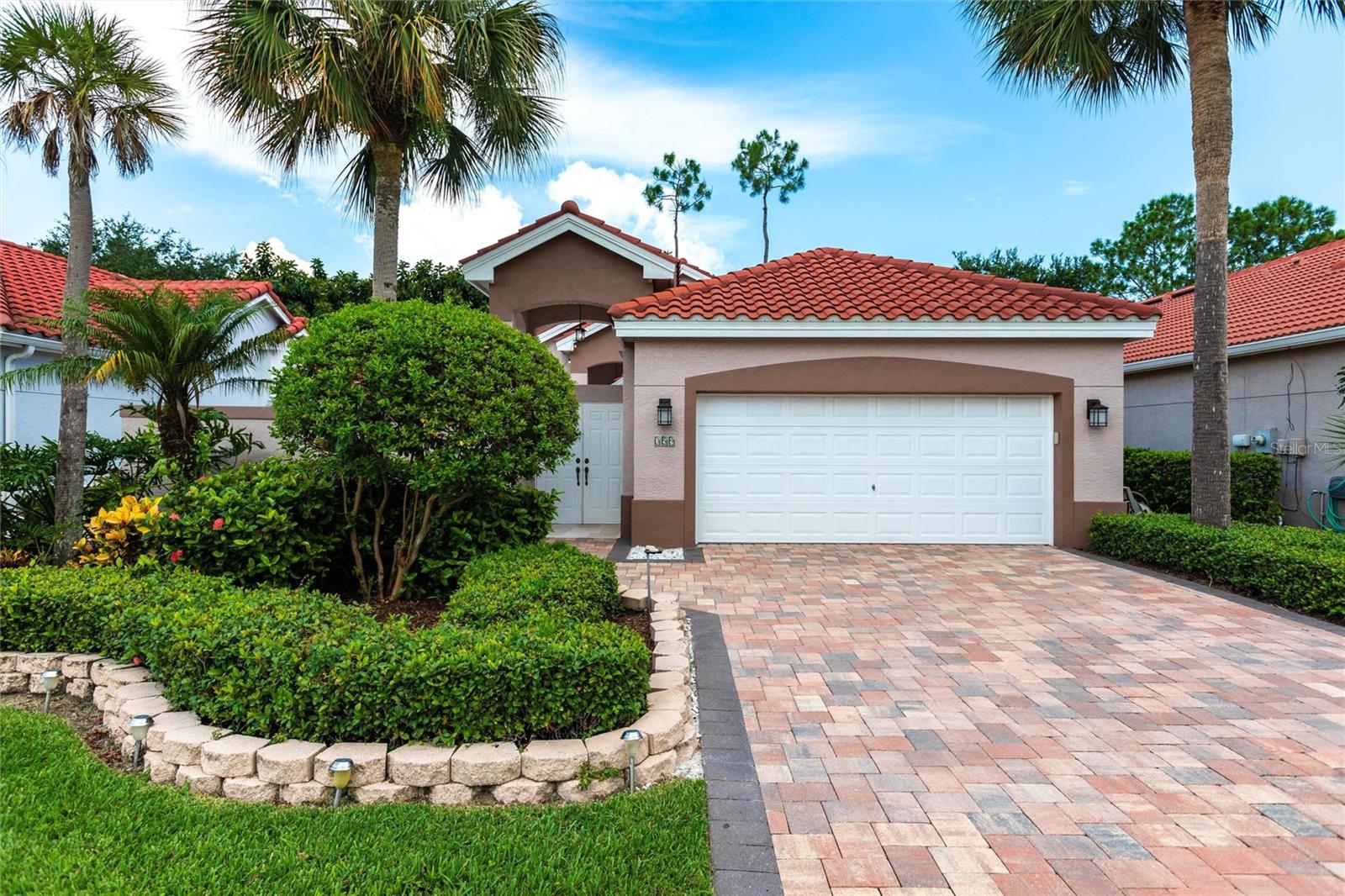 359 PINDO PALM DR, NAPLES, FL, 34104