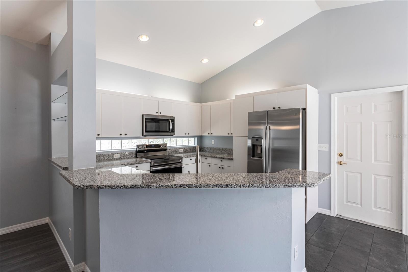359 PINDO PALM DR, NAPLES, FL, 34104