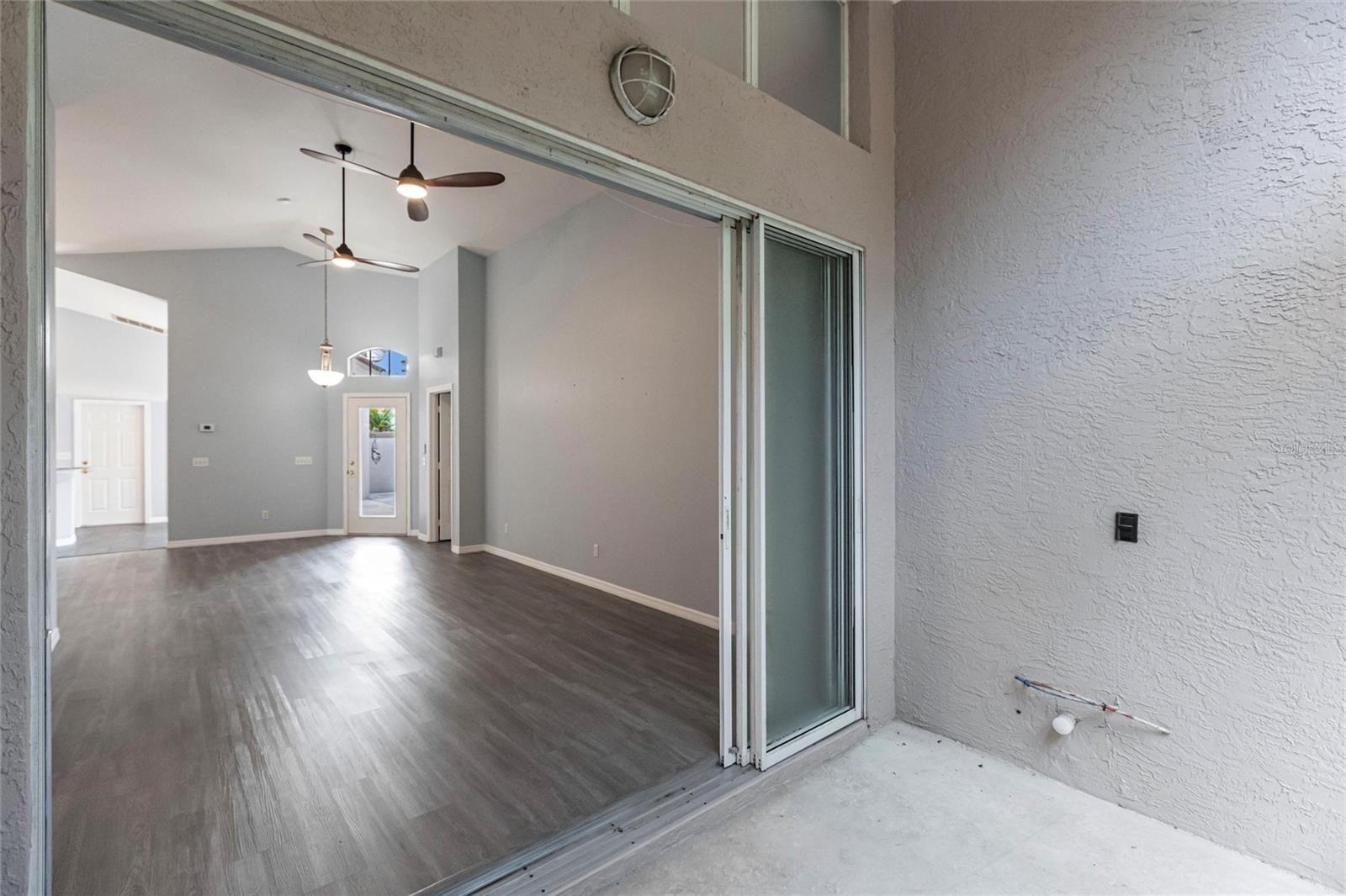 359 PINDO PALM DR, NAPLES, FL, 34104