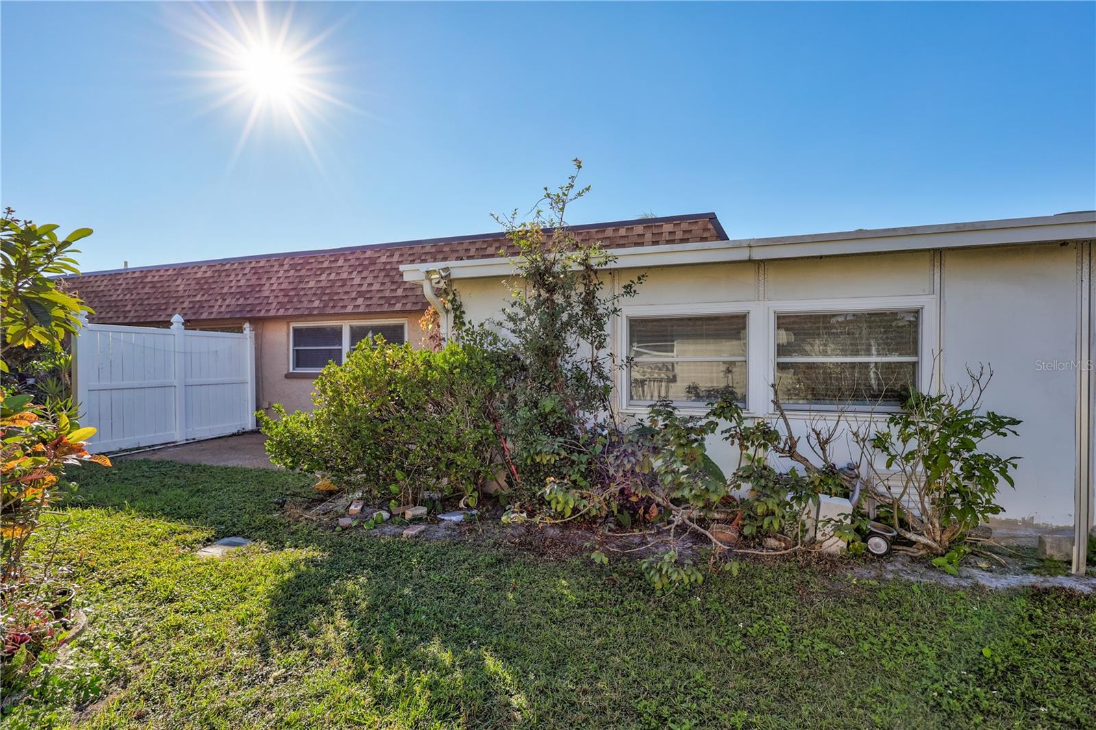 1006 CARA DR #1006, LARGO, FL, 33771