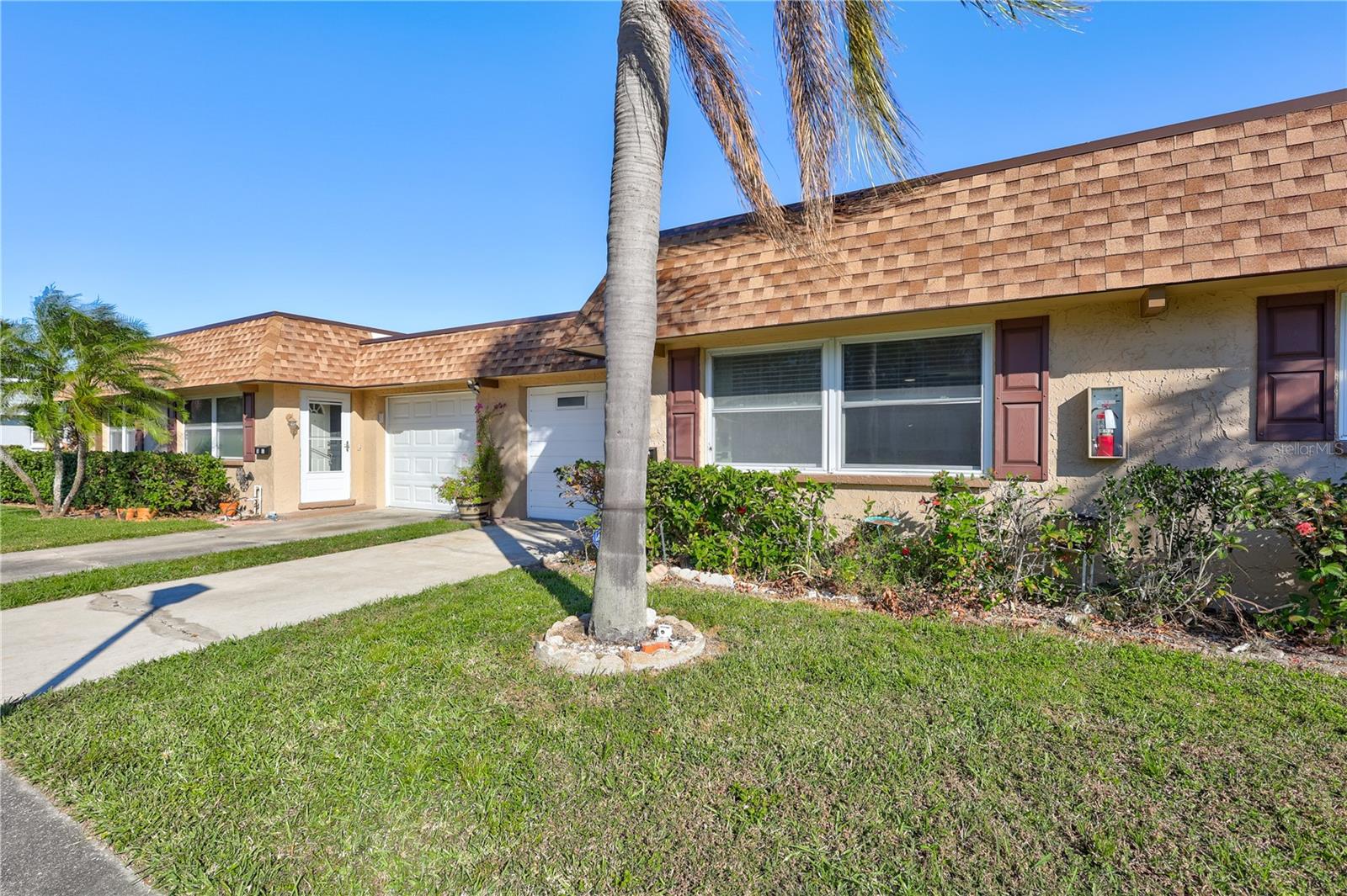 1006 CARA DR #1006, LARGO, FL, 33771