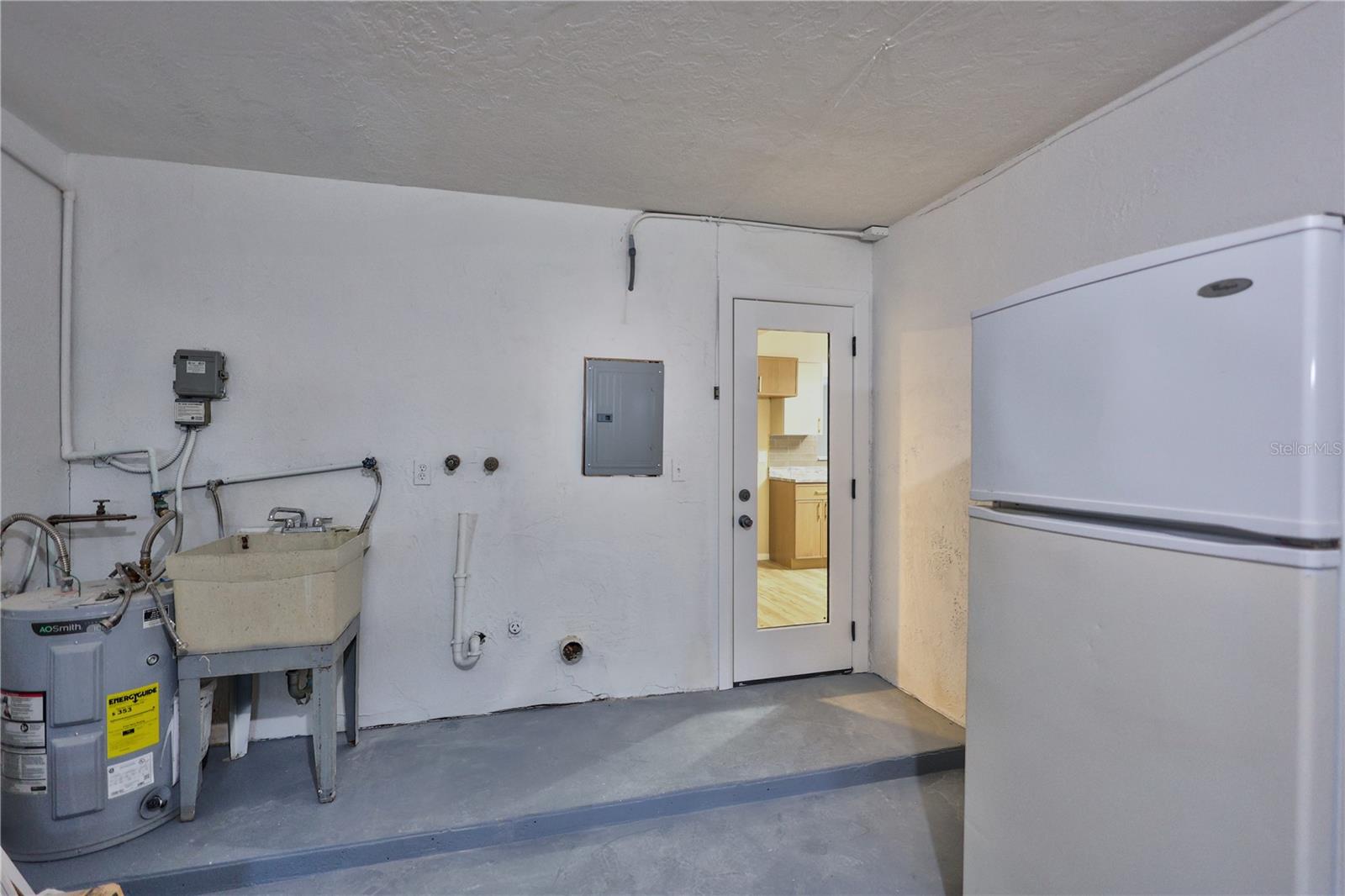 1006 CARA DR #1006, LARGO, FL, 33771