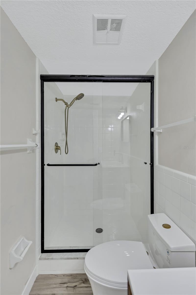 1006 CARA DR #1006, LARGO, FL, 33771