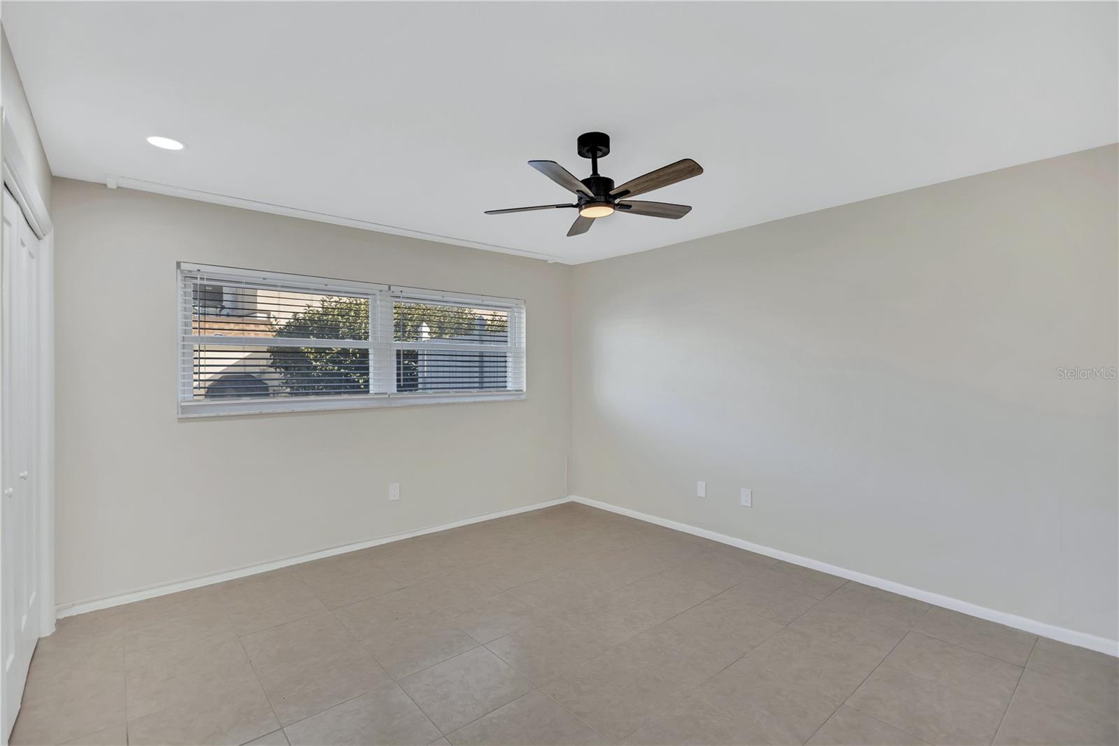 1006 CARA DR #1006, LARGO, FL, 33771