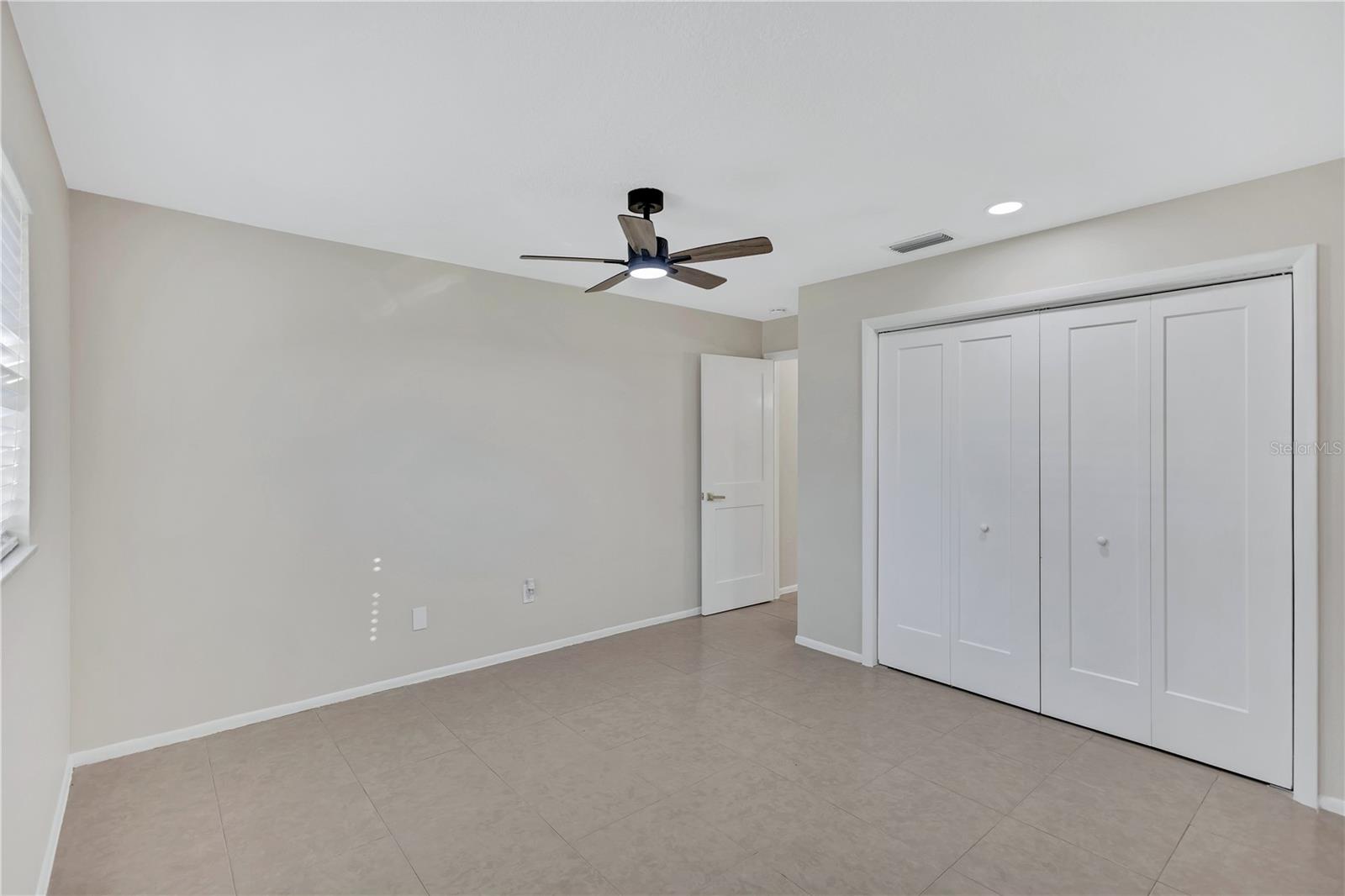 1006 CARA DR #1006, LARGO, FL, 33771