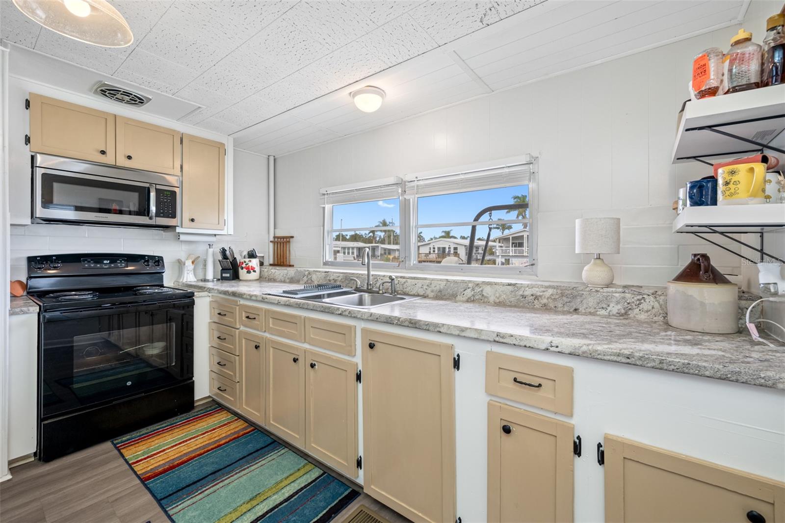 18675 US HIGHWAY 19 N #319, CLEARWATER, FL, 33764