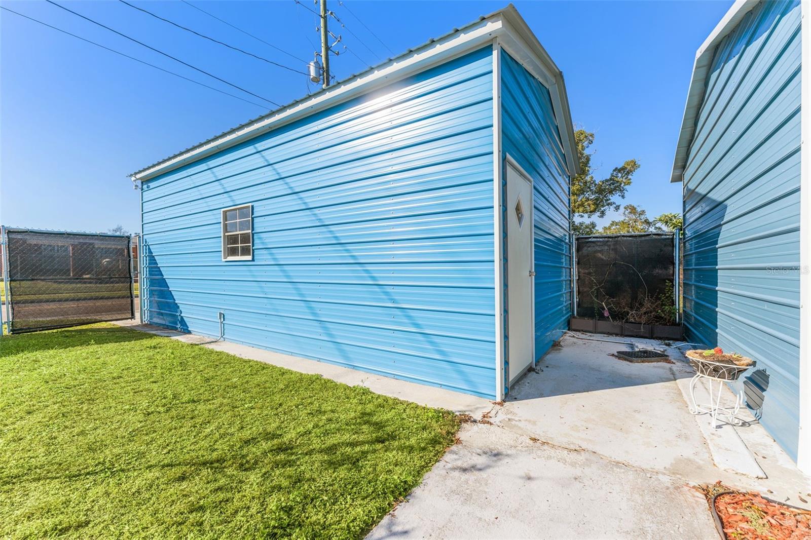 702 E GILCHRIST ST, PLANT CITY, FL, 33563