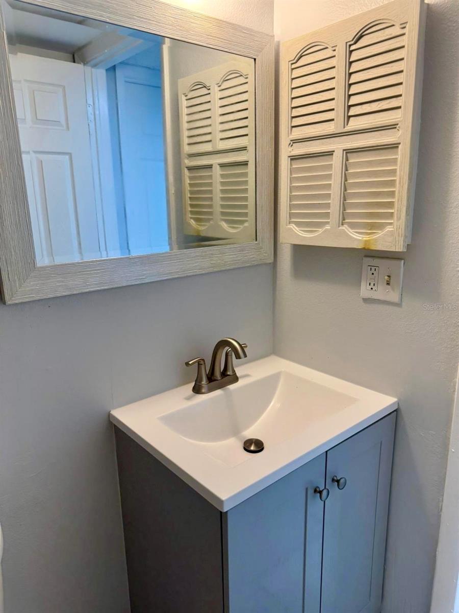 5855 62ND AVE N #108, PINELLAS PARK, FL, 33781