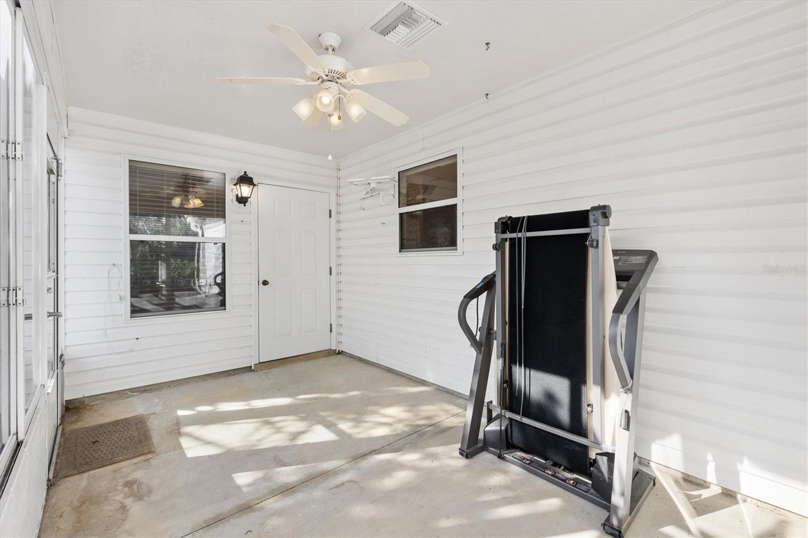 1201 DE LA FUENTE CT, THE VILLAGES, FL, 32162