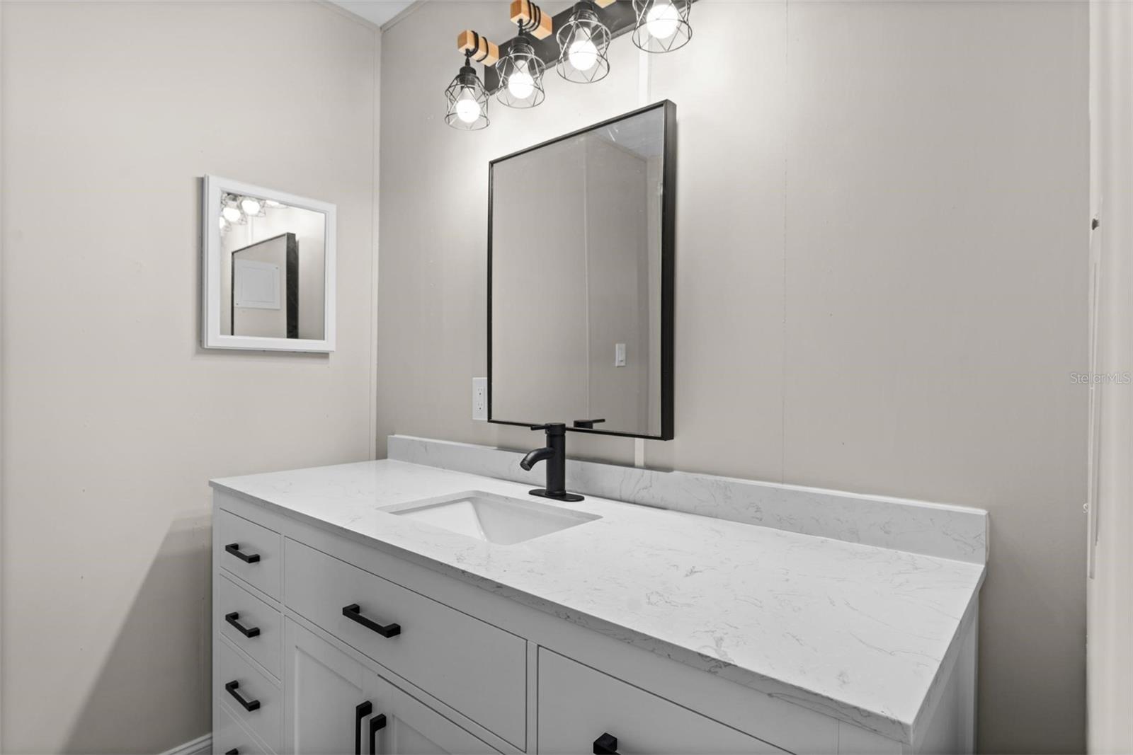 3 GROVE CT, WILDWOOD, FL, 34785