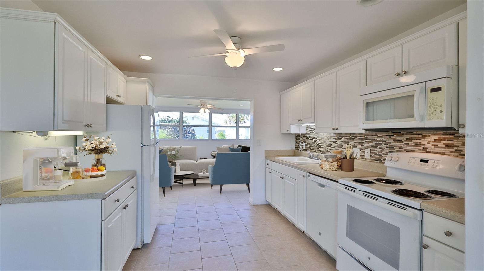 11 AZALEA DR, ORMOND BEACH, FL, 32176