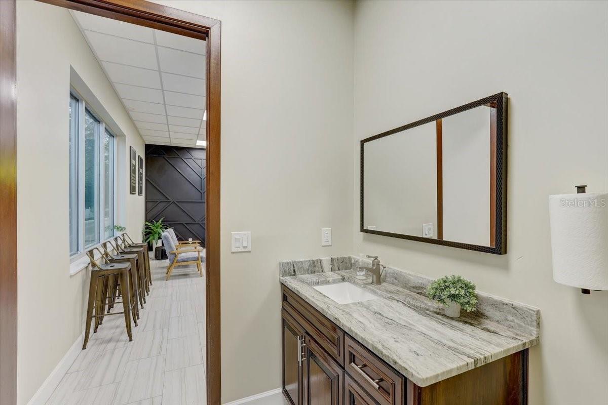 6739 CAUSEWAY BLVD, TAMPA, FL, 33619