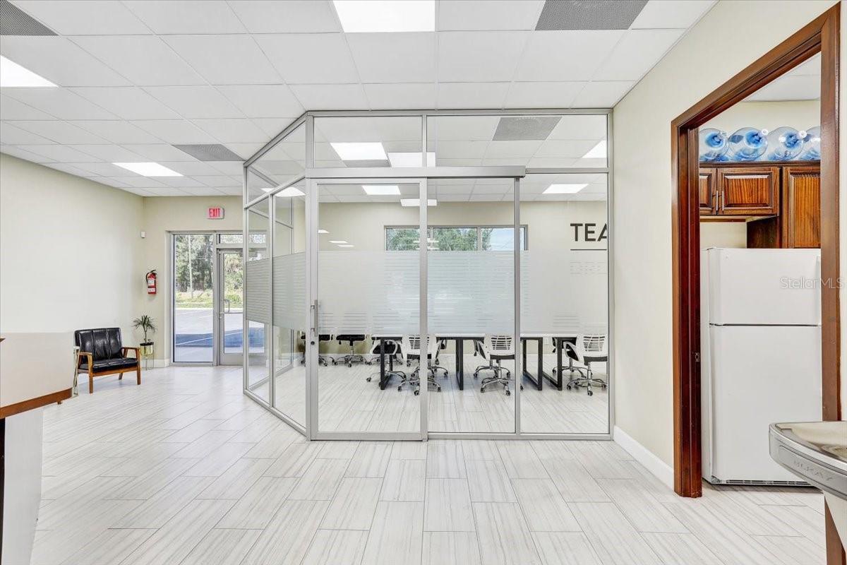 6739 CAUSEWAY BLVD, TAMPA, FL, 33619