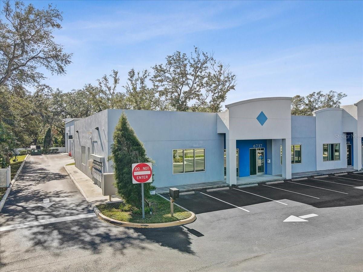 6739 CAUSEWAY BLVD, TAMPA, FL, 33619