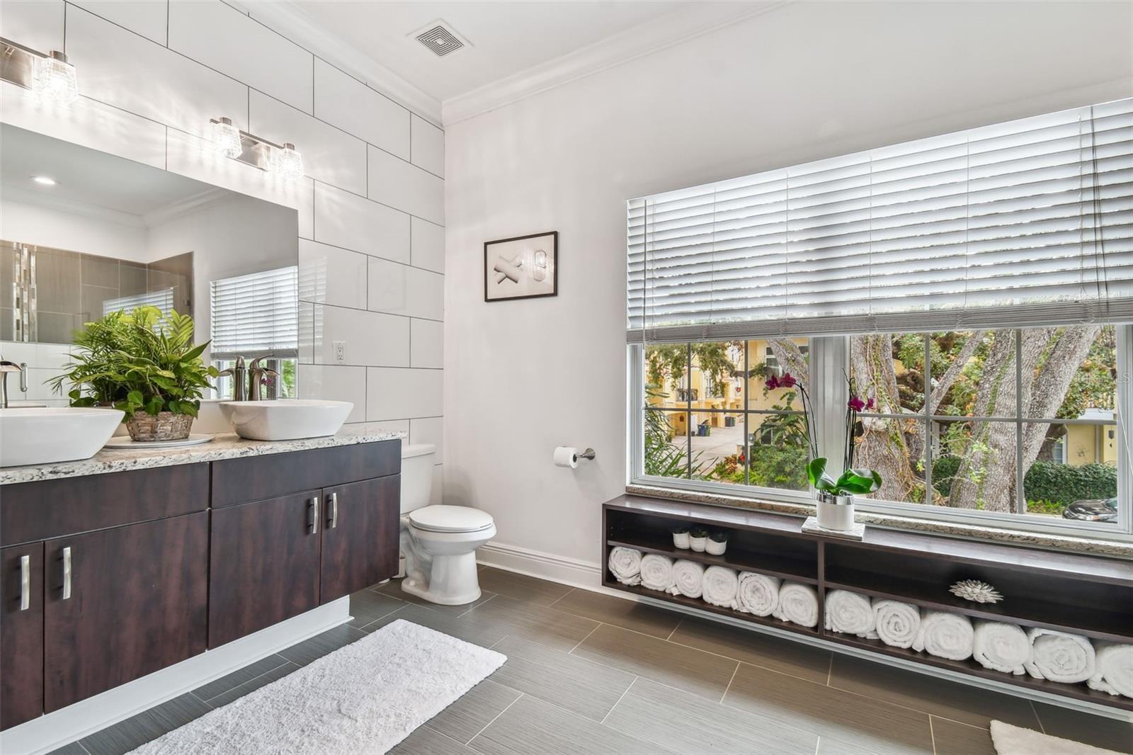 1002 S MOODY AVE #2, TAMPA, FL, 33629