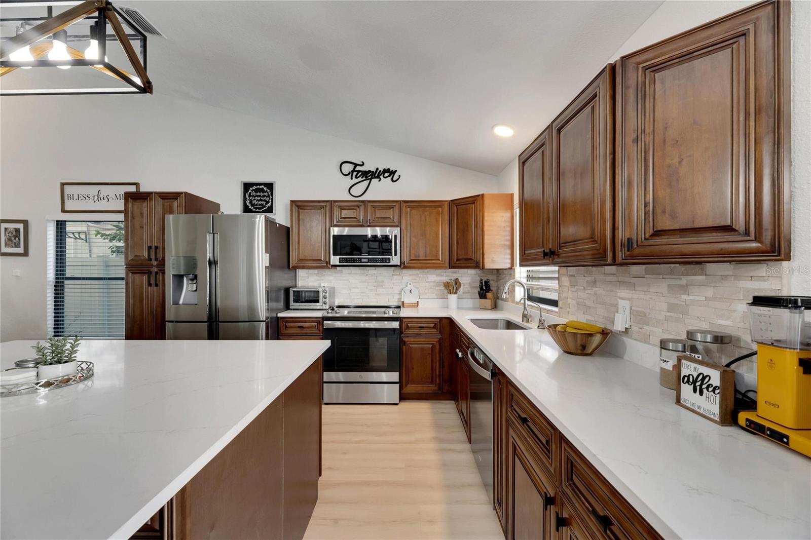 11228 SHADYBROOK DR, TAMPA, FL, 33625