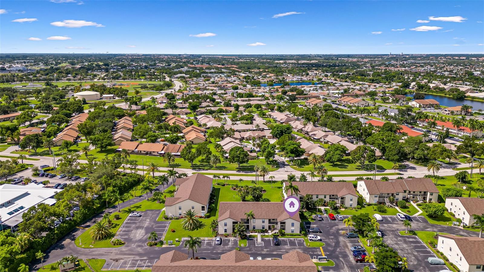 9275 LAKE PARK DR #204, FORT MYERS, FL, 33919