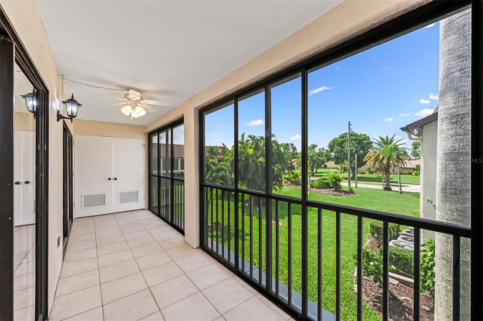 9275 LAKE PARK DR #204, FORT MYERS, FL, 33919