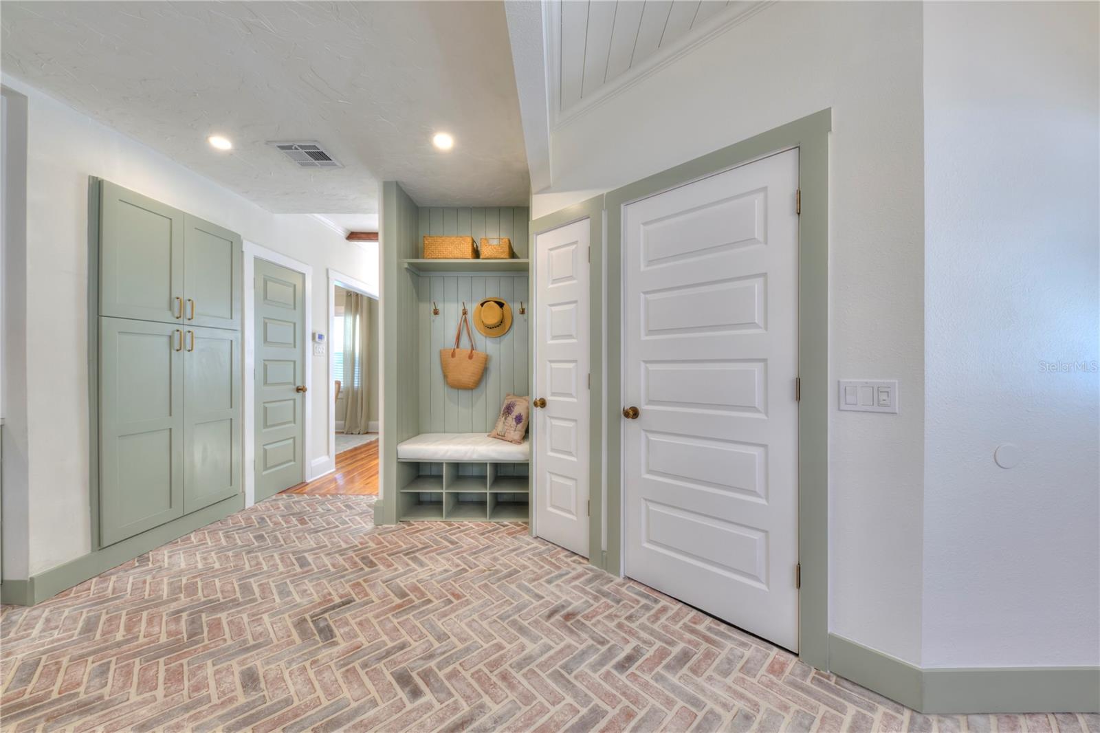 108 17TH ST E, BRADENTON, FL, 34208