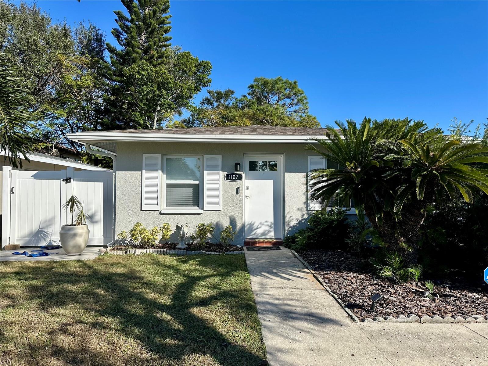 1105 AMBLE LN, CLEARWATER, FL, 33755