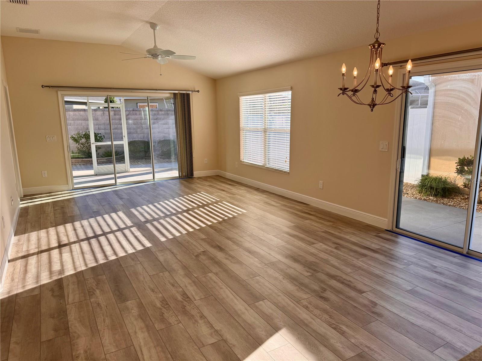 728 YAGER LN, THE VILLAGES, FL, 32163