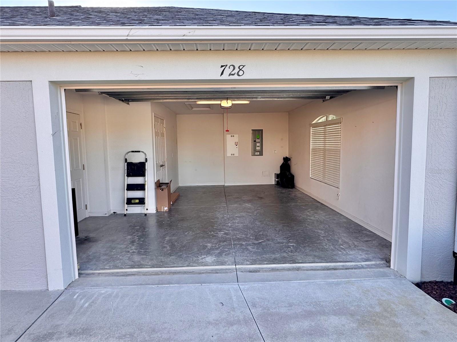 728 YAGER LN, THE VILLAGES, FL, 32163