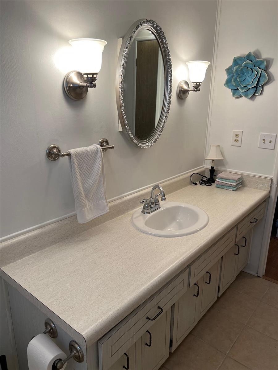 TB8327310 Property Photo