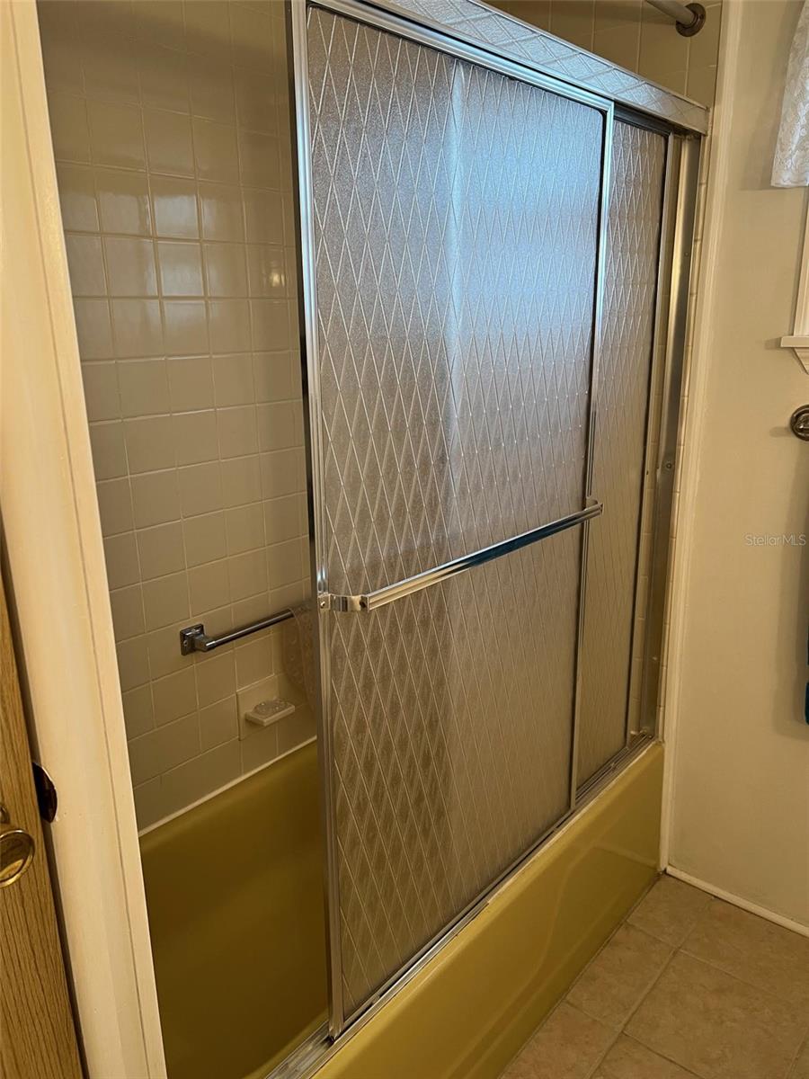 TB8327310 Property Photo