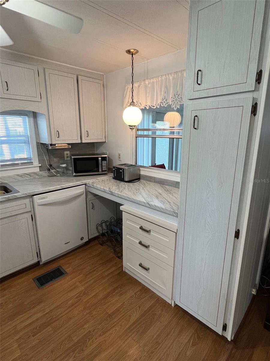 TB8327310 Property Photo