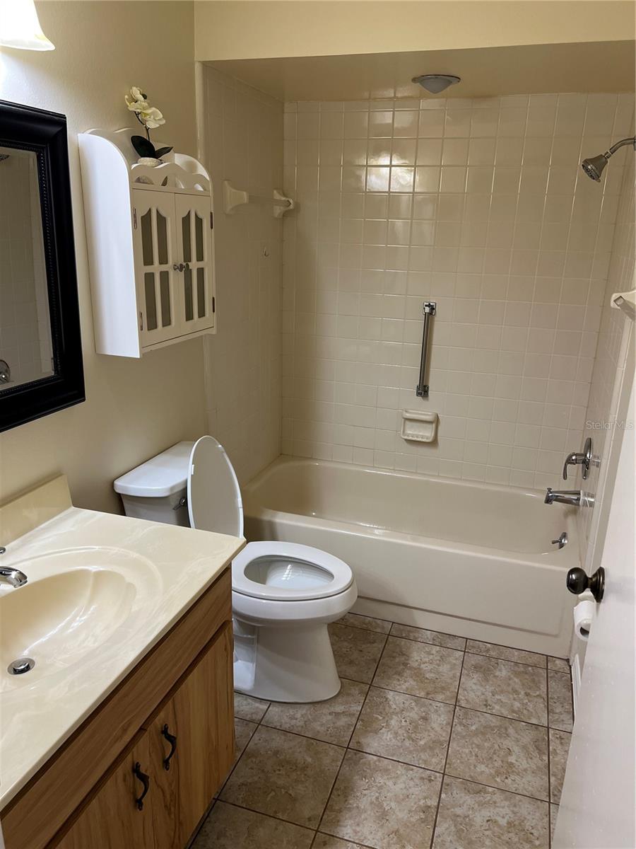 2513 LANCASTER DR, SUN CITY CENTER, FL, 33573