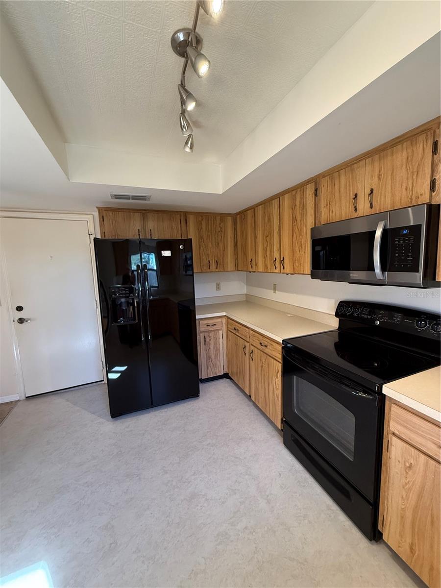 2513 LANCASTER DR, SUN CITY CENTER, FL, 33573
