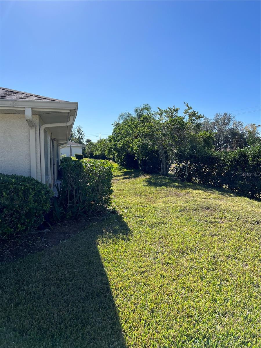 2513 LANCASTER DR, SUN CITY CENTER, FL, 33573