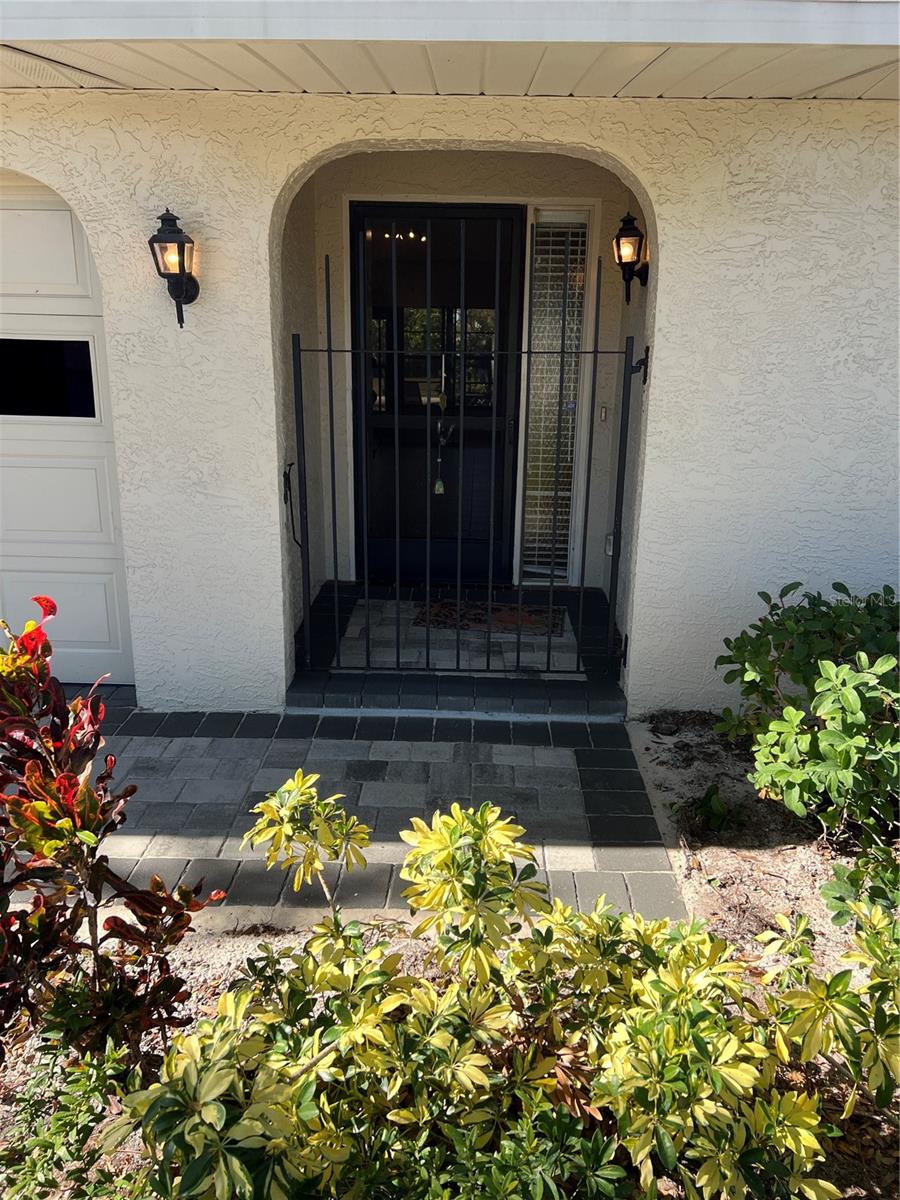 2513 LANCASTER DR, SUN CITY CENTER, FL, 33573