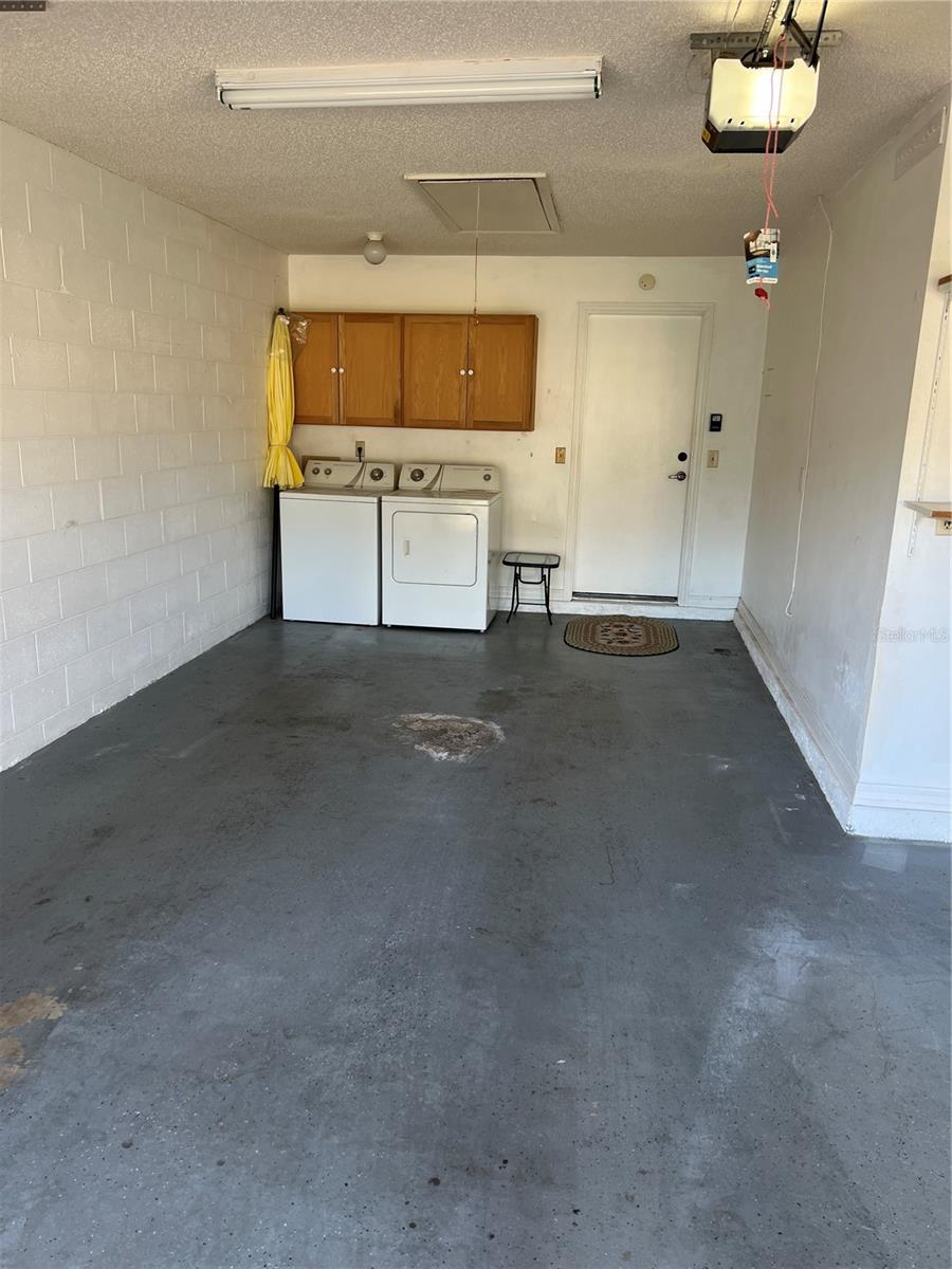 2513 LANCASTER DR, SUN CITY CENTER, FL, 33573