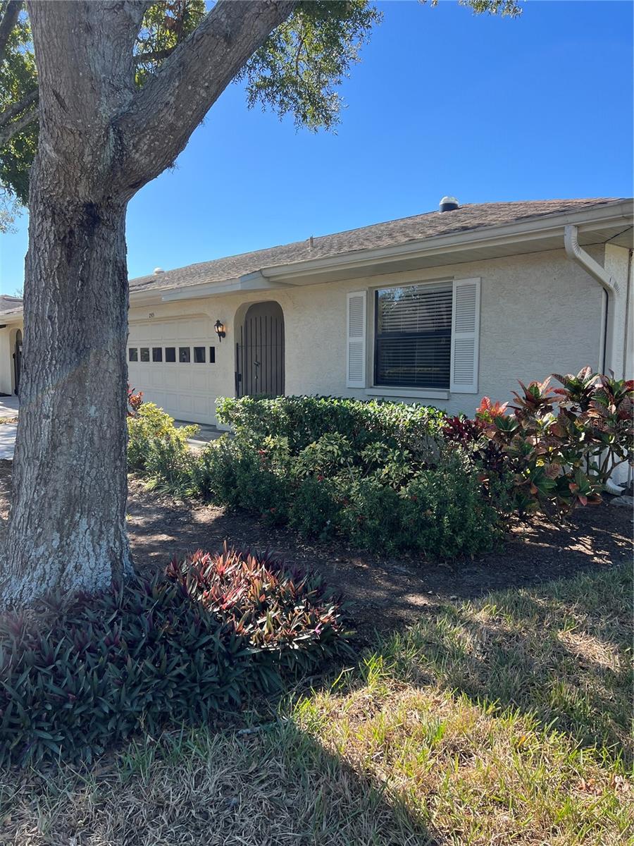 2513 LANCASTER DR, SUN CITY CENTER, FL, 33573