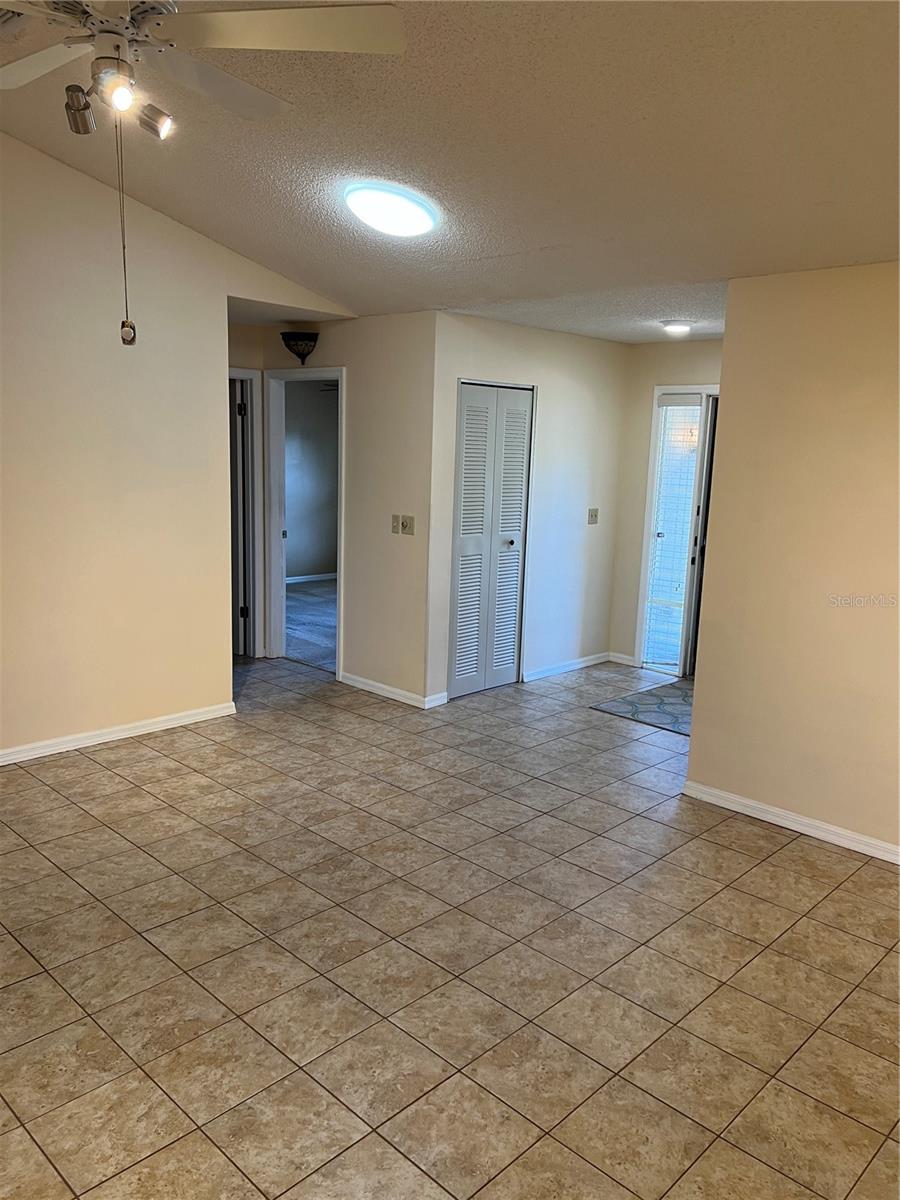 2513 LANCASTER DR, SUN CITY CENTER, FL, 33573