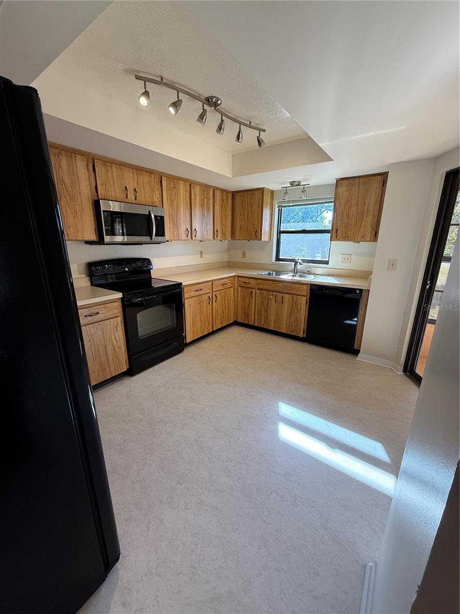 2513 LANCASTER DR, SUN CITY CENTER, FL, 33573
