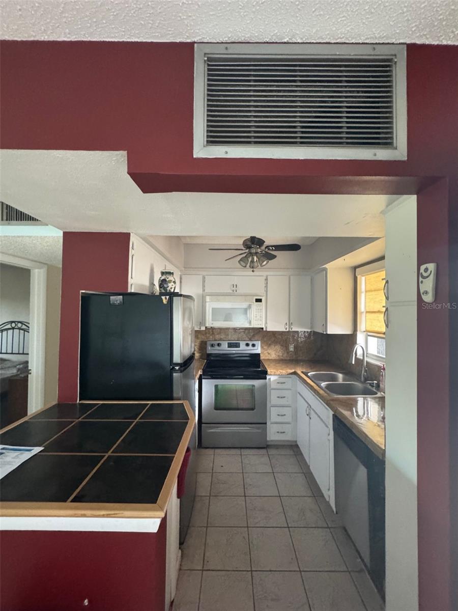 4901 ONYX LN #202, NEW PORT RICHEY, FL, 34652
