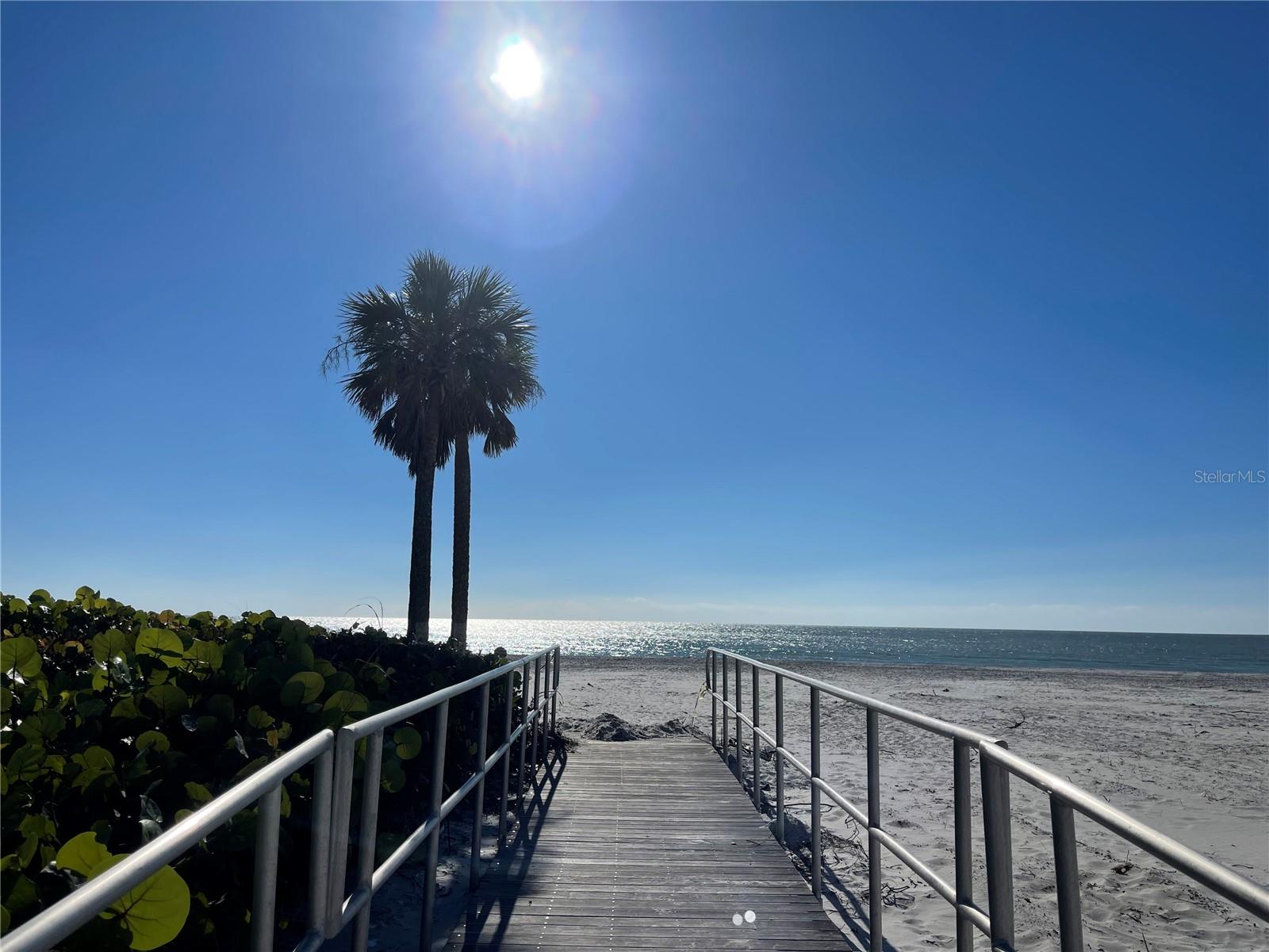 14016 MARGUERITE DR, MADEIRA BEACH, FL, 33708
