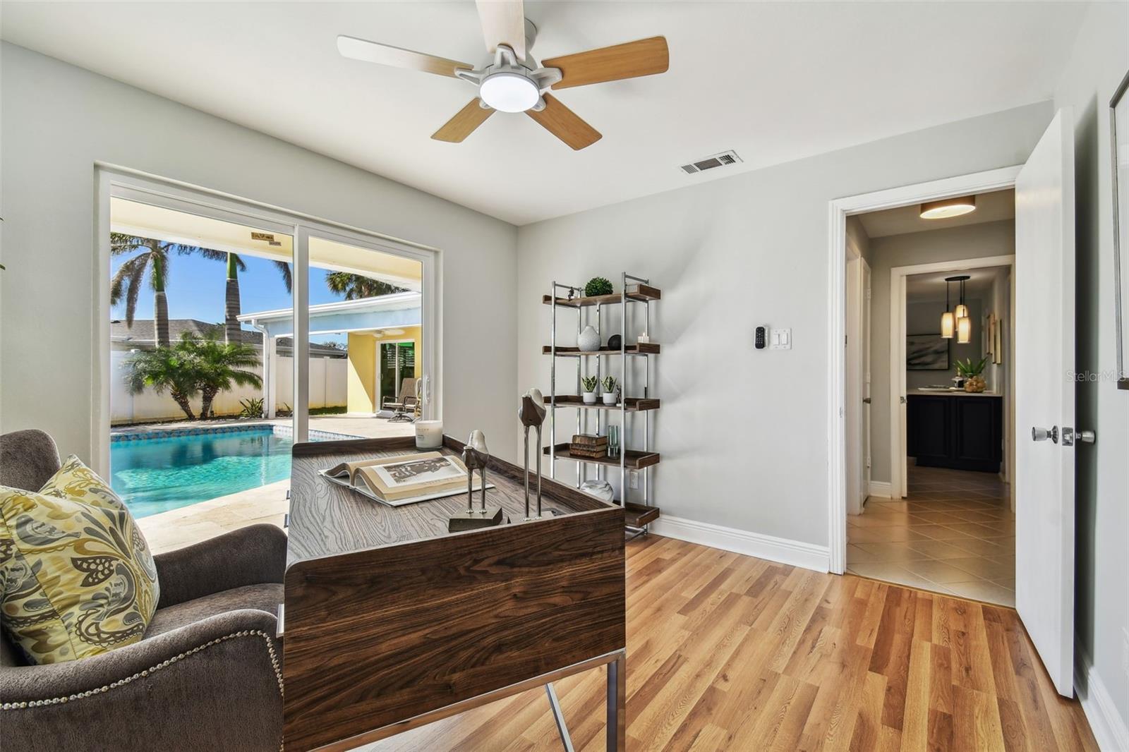 936 79TH ST S, ST PETERSBURG, FL, 33707