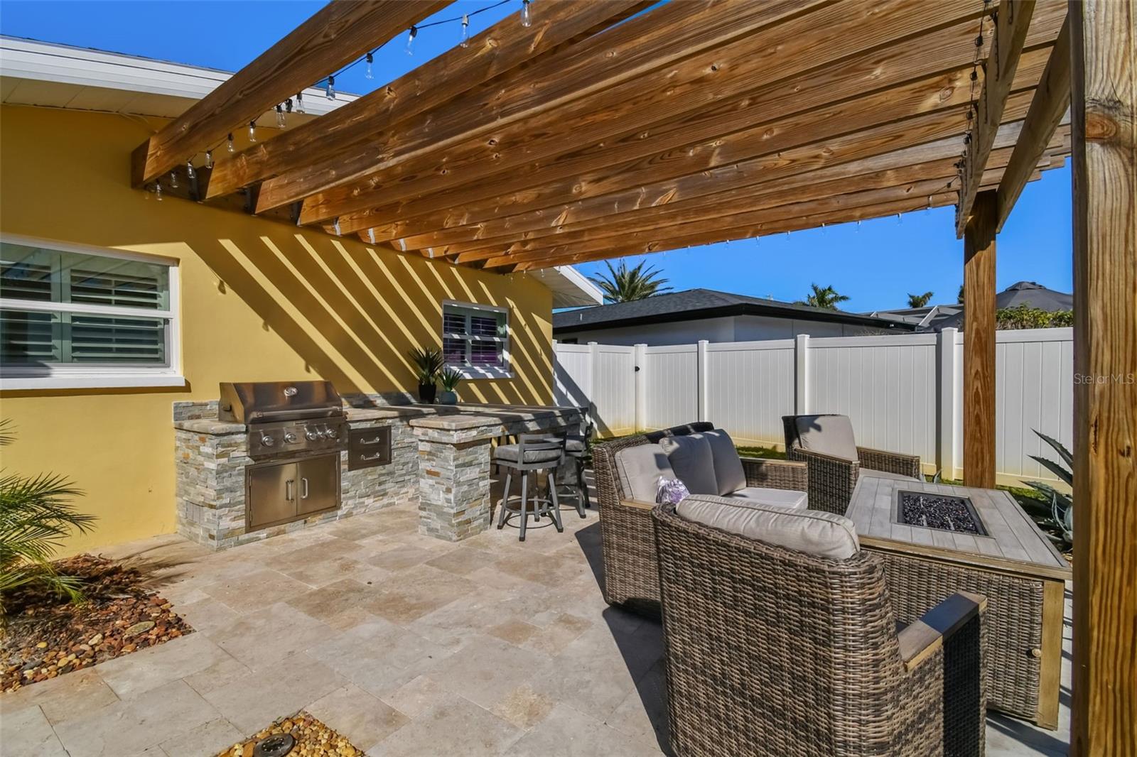 936 79TH ST S, ST PETERSBURG, FL, 33707